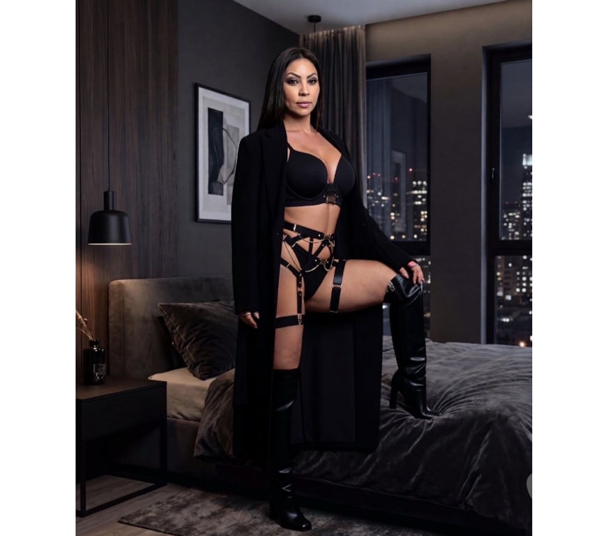 Escorts North London Enfield - Photos for 🔥🌟 Mistress Brazilian 🌟Queen Butt🍑🍑