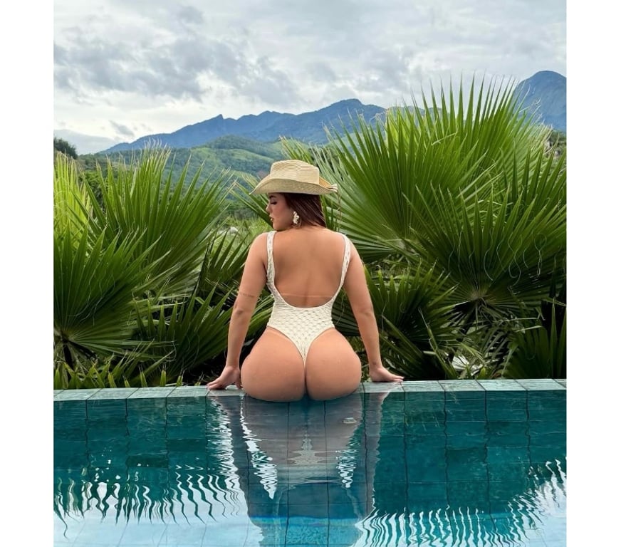 Escorts Surrey Reigate and Banstead - Photos for ✨ Elegant Brazilian Lady – A Real Experience