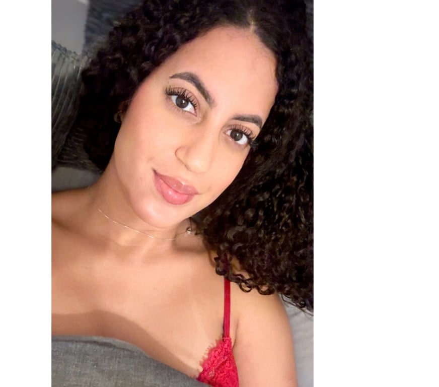 Escorts South East London Croydon - Photos for Brazilian🇧🇷 girls natural hot🔥
