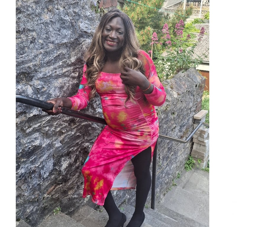 Trans Escorts South West London Sutton - Photos for Arriving tommorow