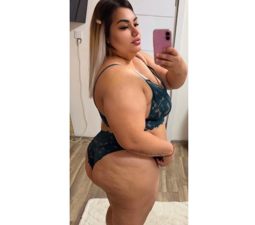 Escorts North London Tottenham - North London - Photos for Chubby ajlin x Big ass💋