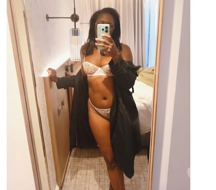 Escorts Tottenham Court Road Central London - Photos for EMILY from Canada Available in Central London