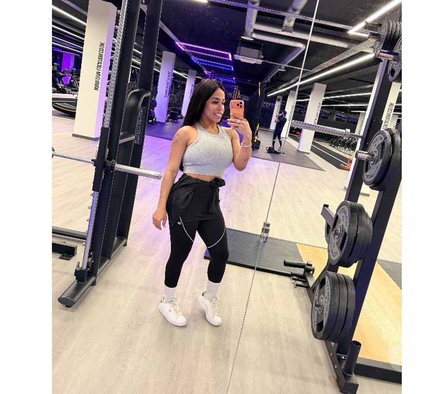 Trans Escorts Hertfordshire Watford - Photos for Bruna Cicarelly trans brazilian