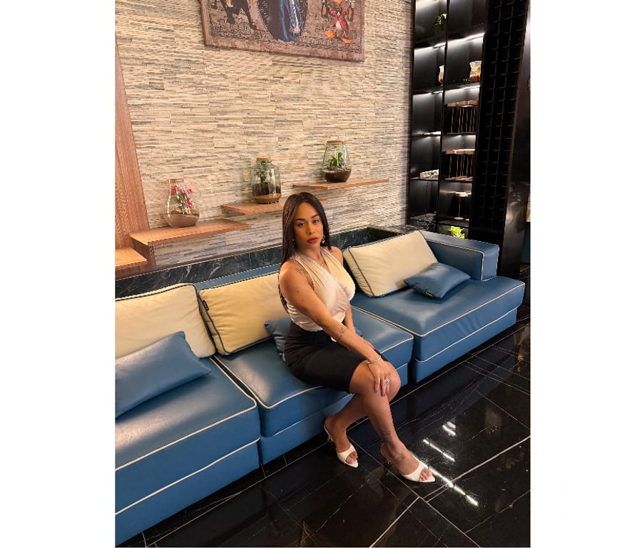 Trans Escorts Hertfordshire Watford - Photos for Bruna Cicarelly trans brazilian