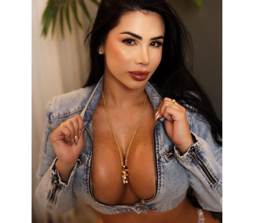 Escorts South West London Kingston upon Thames - Photos for 🇧🇷LATINA FULL SERVICE😈BRENDA BEST TIME