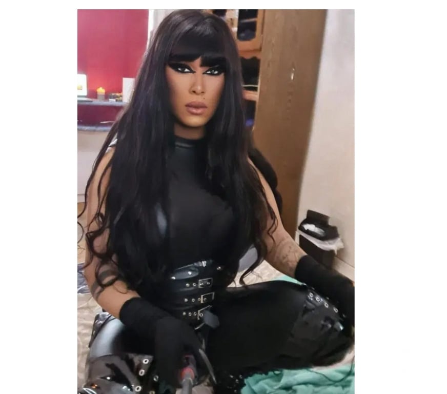 Trans Escorts South West London Tooting Broadway Station - South West London - Photos for Laura trans active and passive🍌brasilian 🇧🇷