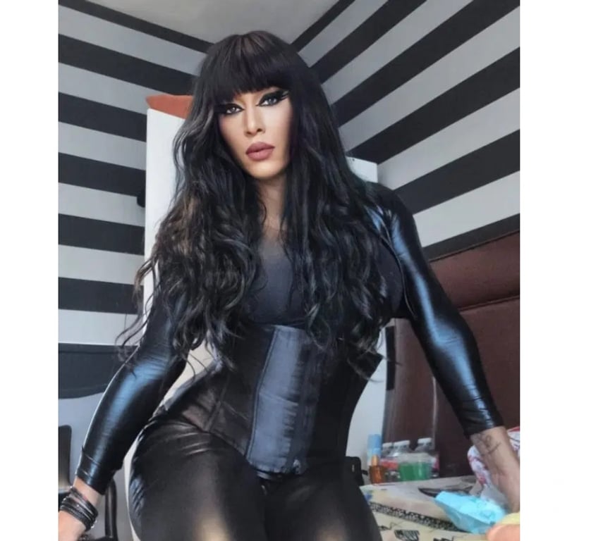 Trans Escorts South West London Tooting Broadway Station - South West London - Photos for Laura trans active and passive🍌brasilian 🇧🇷