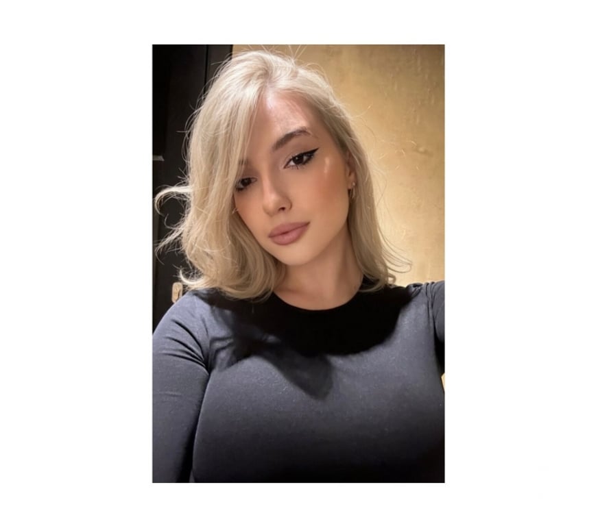 Escorts Reading Reading Town Centre - Reading - Photos for Emma new in area slim girl