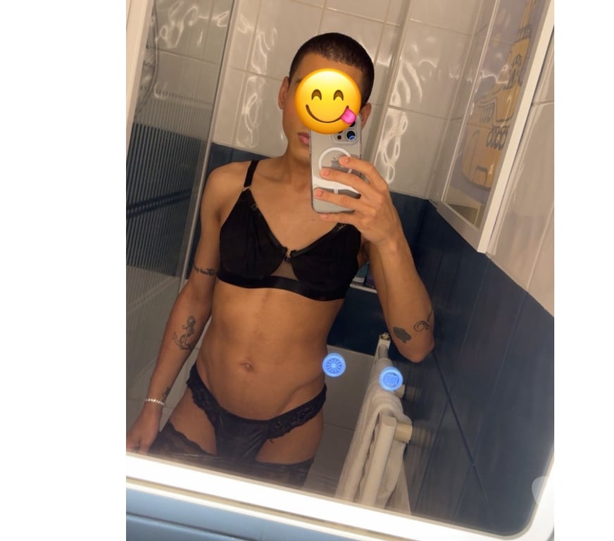 Trans Escorts Greater Manchester Manchester - Photos for 👠 Feemboy Brazilian 😈 party 🎉