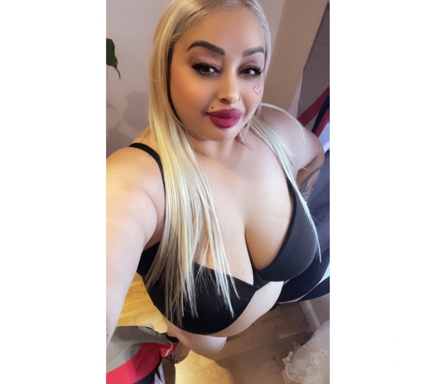 Escorts East London Goodmayes - East London - Photos for 💔💔MARIA BACK IN AREA💔