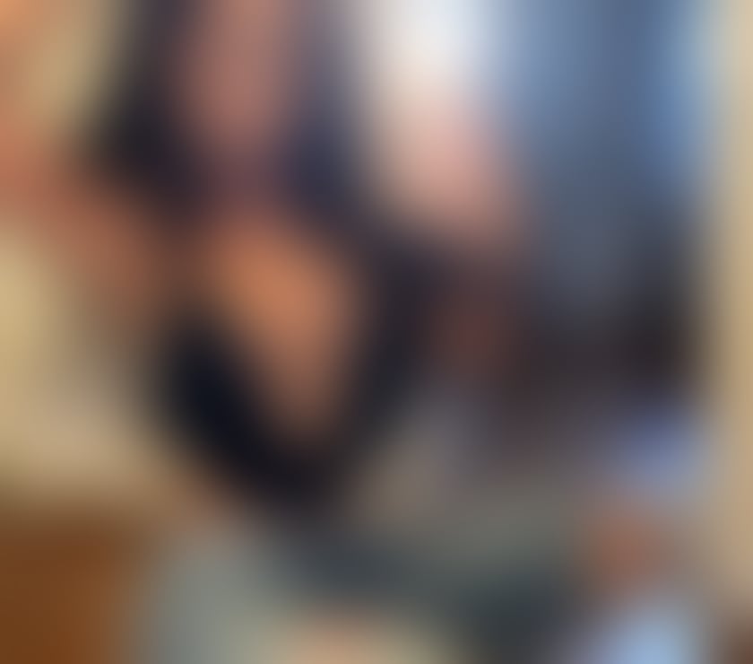 Fetcham - Mole Valley — Vanessa 💋 Discretion • Class • Chemistry 💋