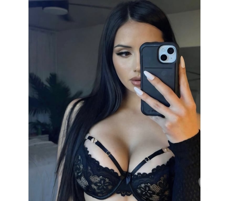 Escorts Belfast Belfast City Centre (South) - Belfast - Photos for Anne VIP UNFORGETTABLE PARTYY❤️FOR INCALL&OUTCALL!
