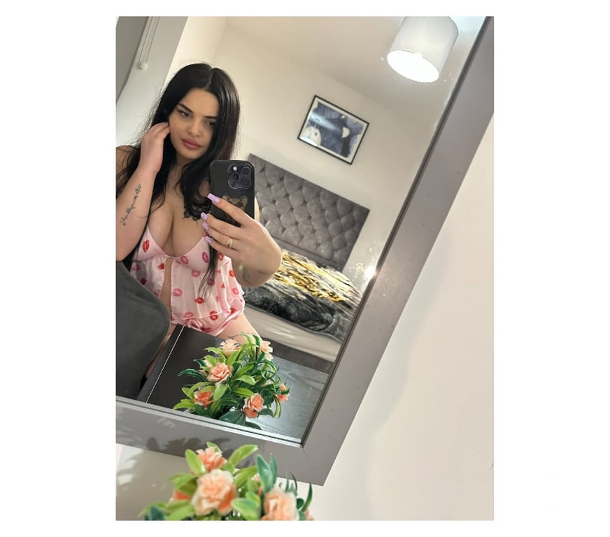 Escorts West Yorkshire Bradford - Photos for Hello, my name is Chloe, don't hesitate to contact me.
