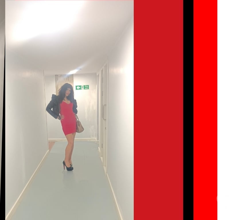 Trans Escorts East London Forest Gate - East London - Photos for LAST Days TS Barvie XXL Colombian naughty PARTY girl GFE