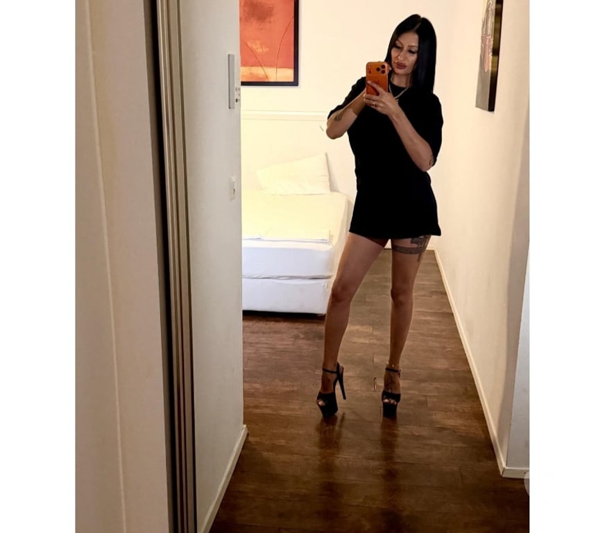 Escorts South West London Kingston upon Thames - Photos for 🎀EVA NEW GIRL'S 🎀OUTCALL🎀Text on WhatsApp ♥️