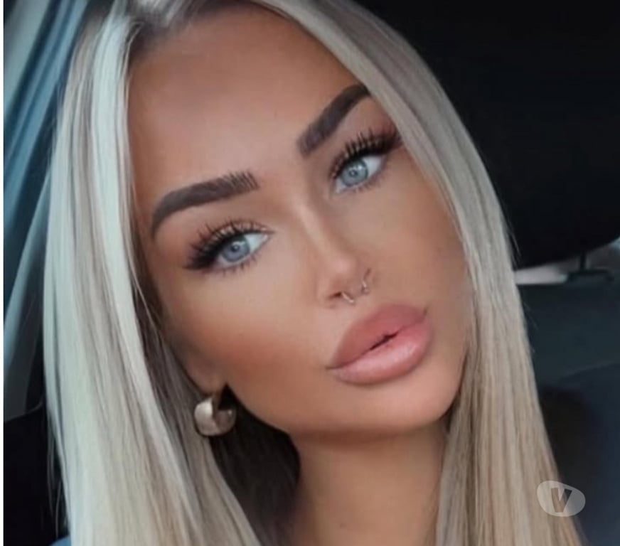 Escorts Essex Colchester - Photos for Emily 🇬🇧 26 years old party girl new in town