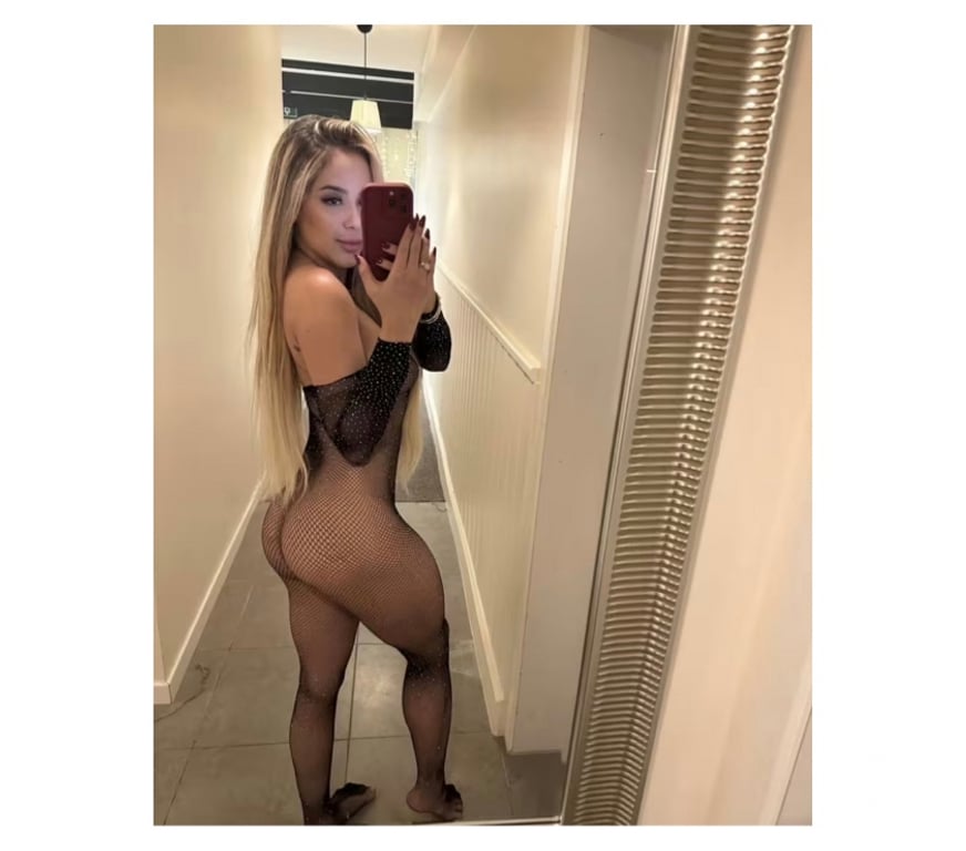 Escorts Cumberland Carlisle - Cumberland - Photos for MIL-BLONDE IN YOU’RE TOWN-TOP SERVICE