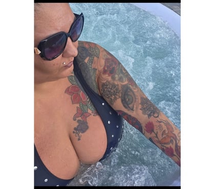 Escort Willesden Green North West London - Photos for Bella mega boobs back!best sloppy owo!cim!bbw