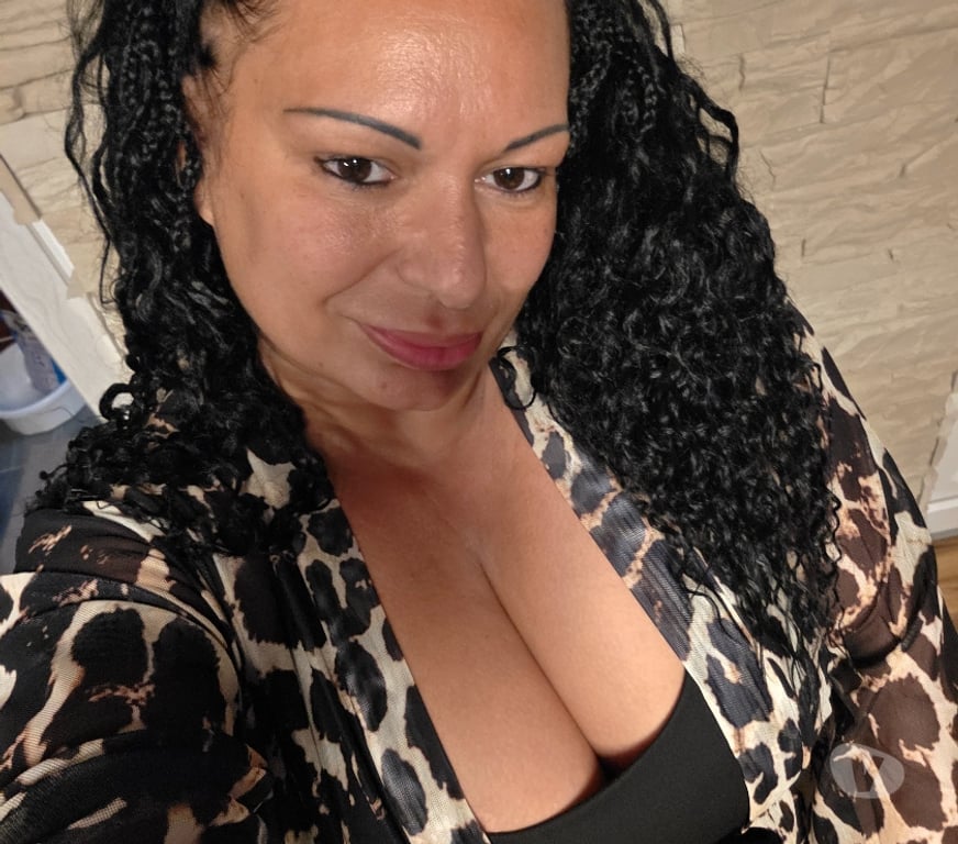 Escorts North West London Willesden Green - North West London - Photos for Sexy Simona Milf Best OWO! CIM!