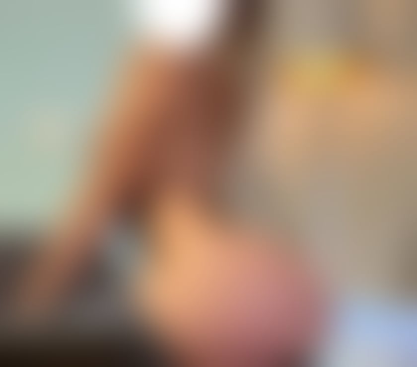 Escorts West Midlands Solihull - Photos for New in town sexy blonde Latino yasmyn party 🥂