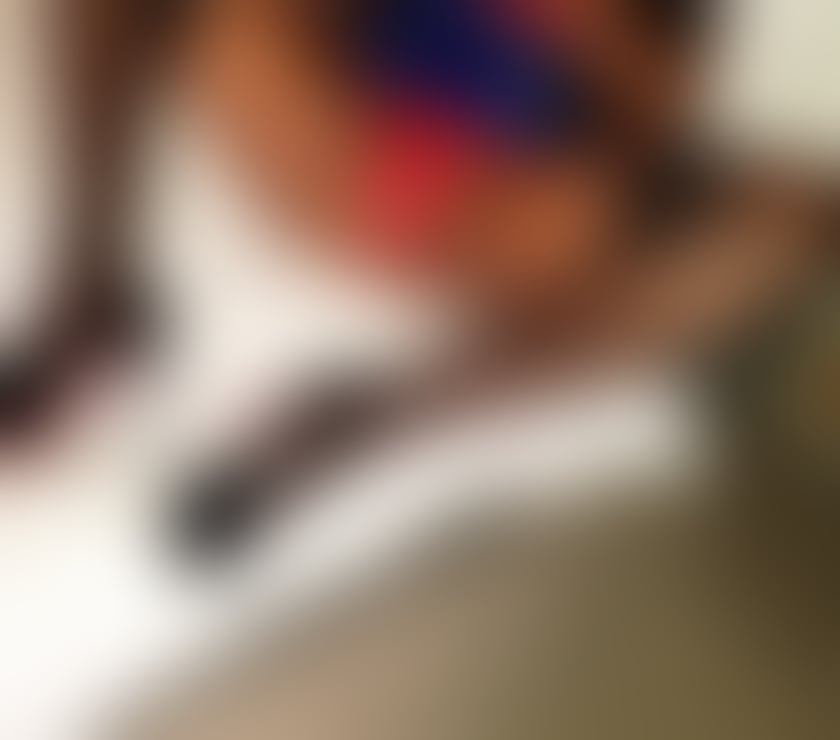 Escorts Cumberland Whitehaven - Cumberland - Photos for Allure K Busty elegant mature lady