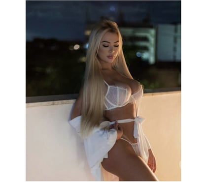  Escorts & Erotic Massage Colliers Wood South West London - Photos for Jéssica Real Blonde 😘🔥