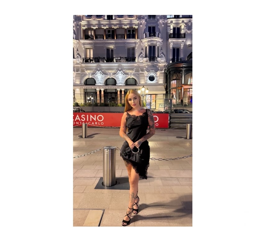 Escorts West Midlands Coventry - Photos for Sara party girl