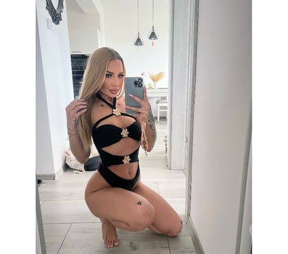 Escorts and Massages Stirling City Centre Stirling - Photos for Melisa new in Town 🤩incall outcall