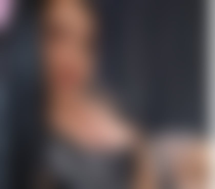 Escorts Merseyside Liverpool - Photos for Clean & Friendly, professional warm personality- Discret