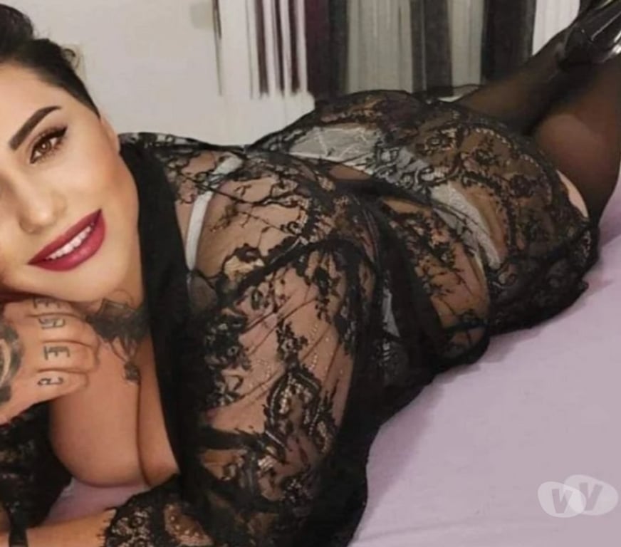 Escorts South West London Tooting Broadway - South West London - Photos for CURVY GIRL PARTY IN THE TOWN 🥵🥳