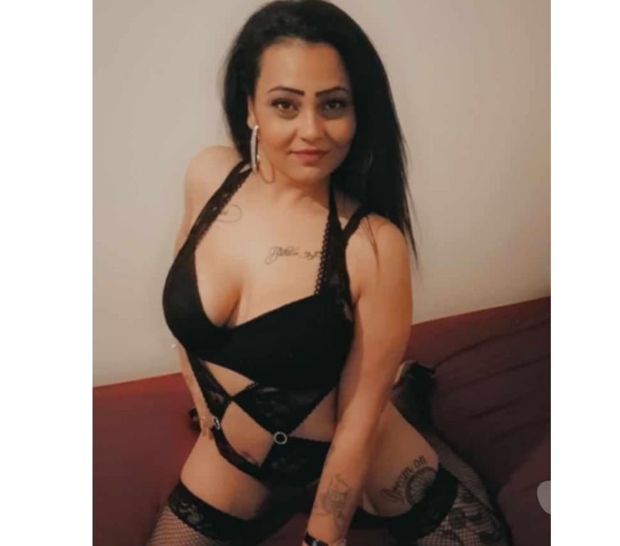 Escorts East London East Ham - East London - Photos for 💞SEXY GINA💞BACK QUEEN💋