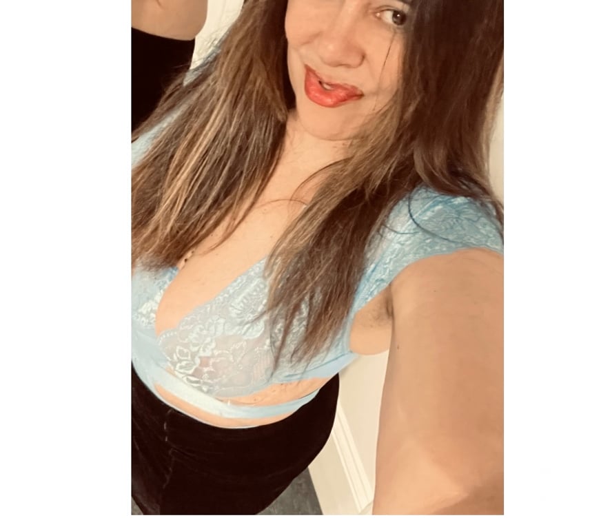 Escorts South Lanarkshire Cambuslang - South Lanarkshire - Photos for Seduction and elegance Suzan Available