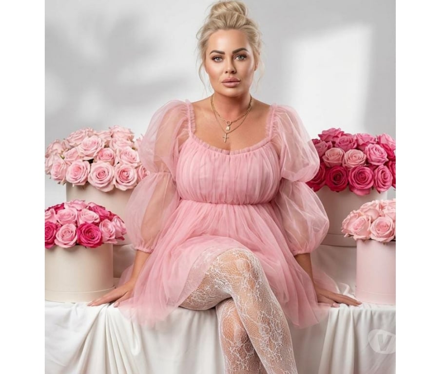 Escorts Fife Dunfermline - Fife - Photos for SEXY BUSTY VICKY IN DUNFERMLINE XXX