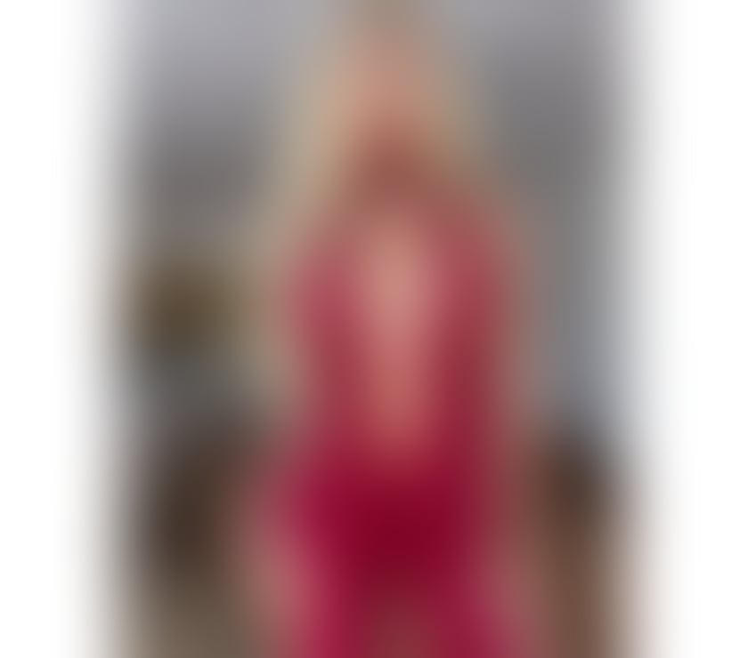 Escorts East London Canary Wharf - East London - Photos for LILI BEST PARTY 🥂💖 AVAILABLE- NEW IN TOWN