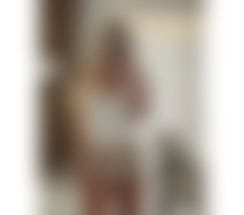 Escorts East London Canary Wharf - East London - Photos for LILI BEST PARTY 🥂💖 AVAILABLE- NEW IN TOWN