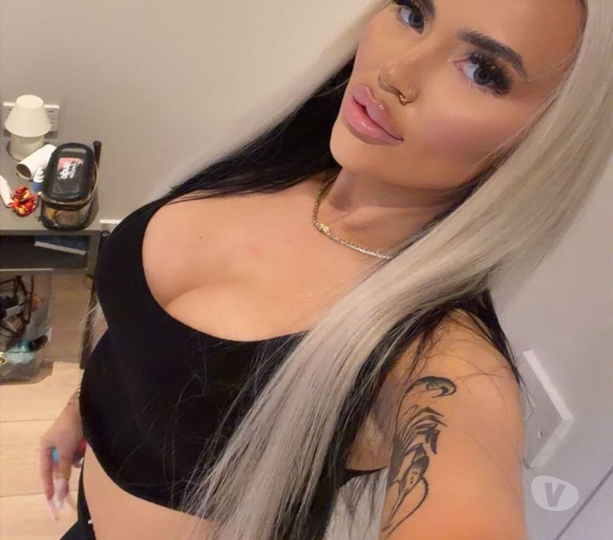 Escorts South Ayrshire Ayr - South Ayrshire - Photos for Luxury Blonde Escort in UK – Glamorous, Passionate