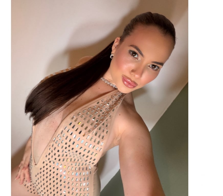 Escorts Bristol Bristol City Centre - Bristol - Photos for 🍒Naughty JULLIA🪩🔝HOTTEST PIC🔝SLIM🔞