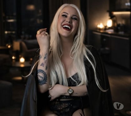  Escorts Tooting Broadway South West London - Photos for LAURA HOT BEAUTIFUL BLOND VERY WHITE