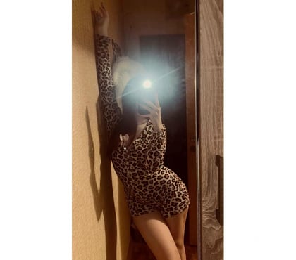 Adult Entertainment Watford Town Centre Watford - Photos for Petite Camila Now Available 🙈😘💋