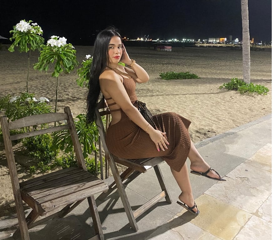 Escorts Essex Thurrock - Essex - Photos for ISABELLA LATINA VERY HOT🥵🔥