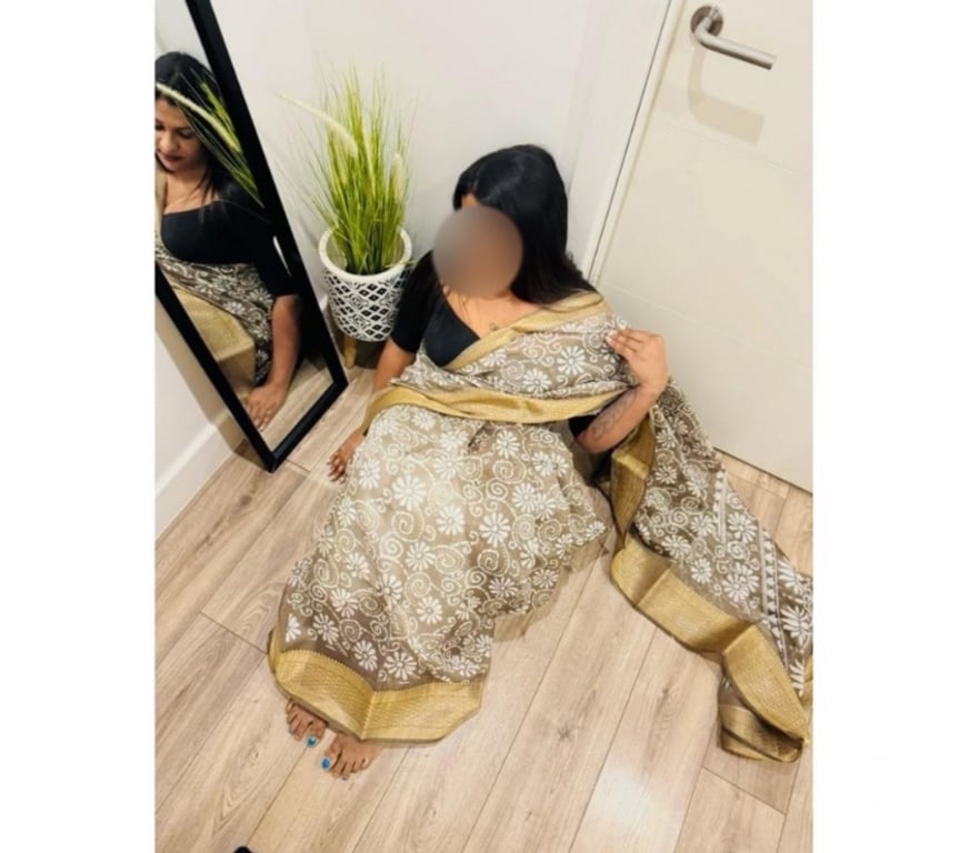 Escorts Lancashire Preston - Photos for South Indian Tamil Companion New In Preston