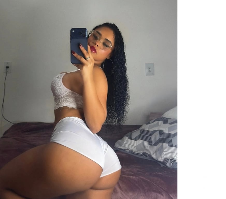 Escorts North London Wood Green - North London - Photos for PARTY CUBAN DOLL CHOCOLATE 🍫 FUN
