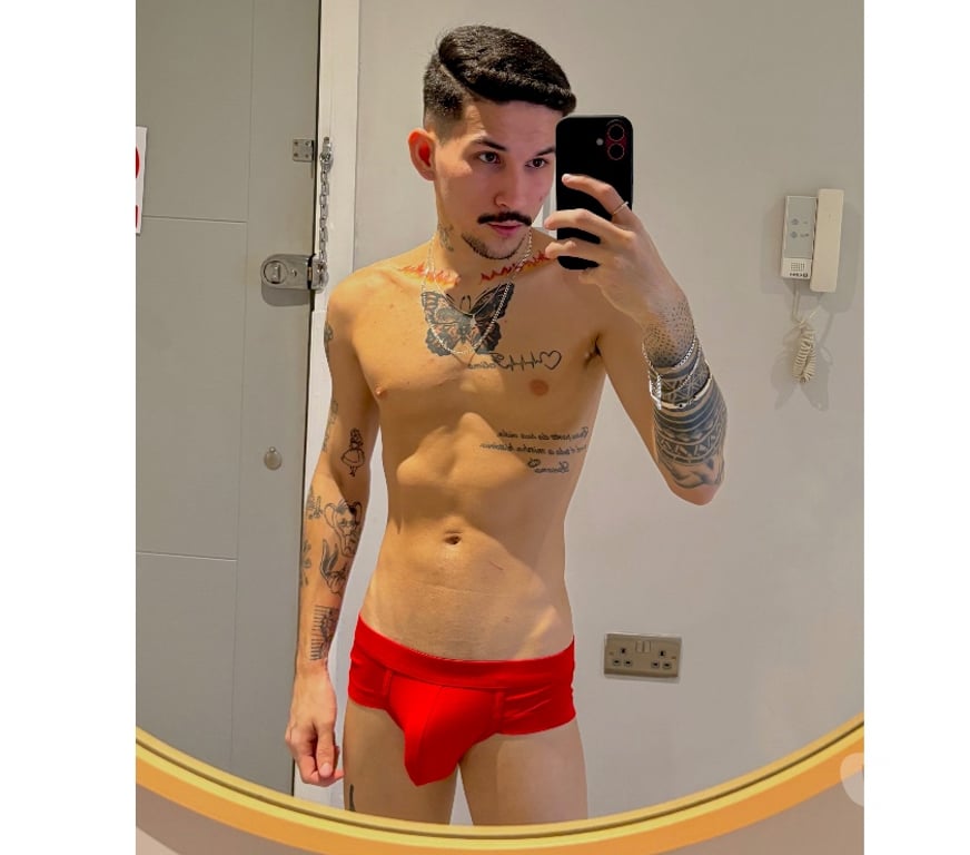  Gay massage Buckinghamshire High Wycombe - Buckinghamshire - Photos for Bruno, a Brazilian, is new in town.