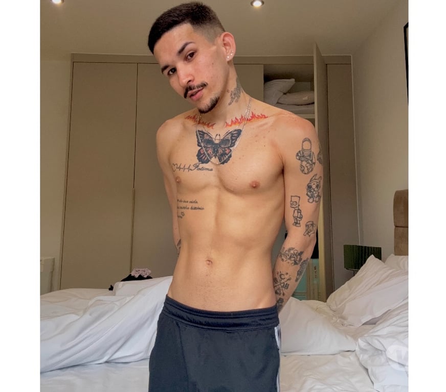  Gay massage West London Hillingdon - Photos for Bruno, a Brazilian, is new in town.