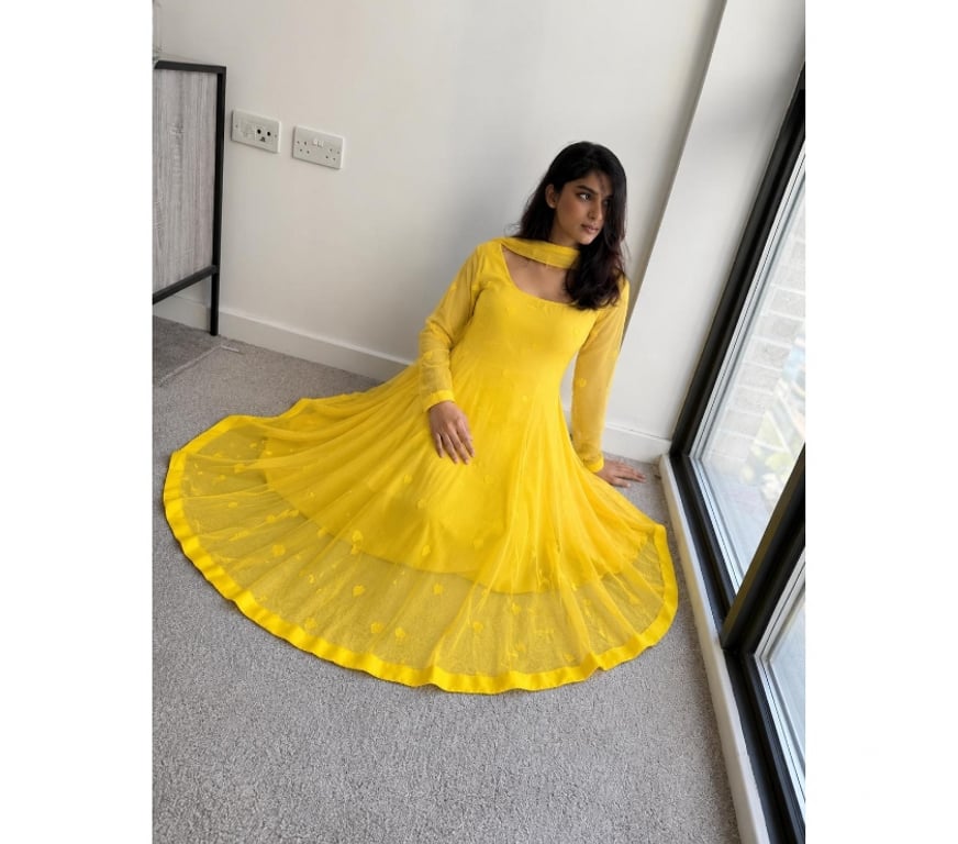Escorts Warrington Warrington Town Centre - Warrington - Photos for South Indian Tamil Warrington