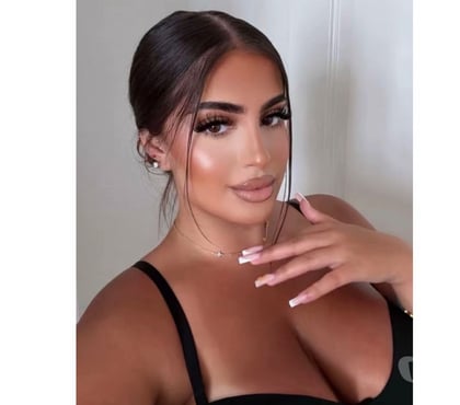 Escorts and Massages Dudley Town Centre Dudley - Photos for Deea🫦outcall❤️party girl🥂❤️