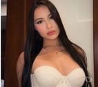 JULIA PERFECT BODY, CALM AND SEXY 😈