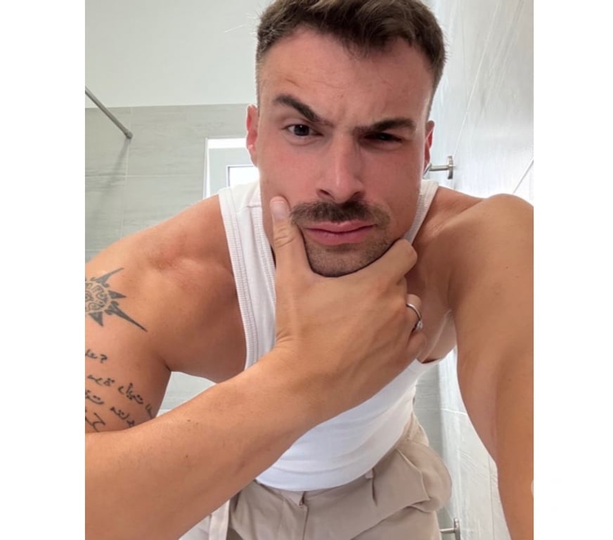 Gay massage East London Canary Wharf - East London - Photos for Body to Body massage and more