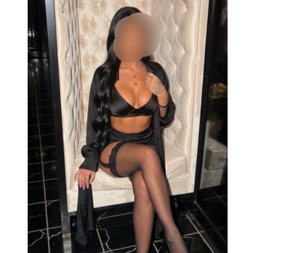 Escorts and Massages Leeds City Centre Leeds - Photos for REAL BRITISH GIRL HERE FOR 2 DAYS😍😈