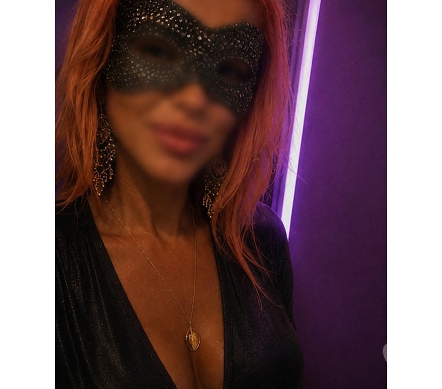 Escorts North London Enfield - Photos for Summer Magic🍑AURA☀️ THE ULTIMATE FINE CHOICE 💎